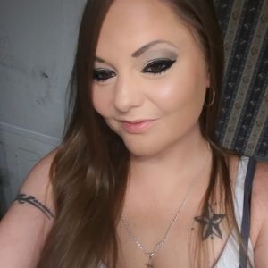 Meet your Posher, Brenna